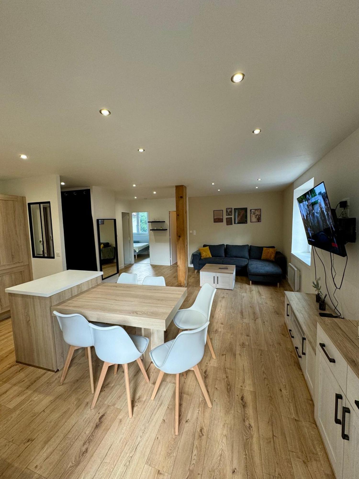 Apartment Agreable T3 Idealement Situe
